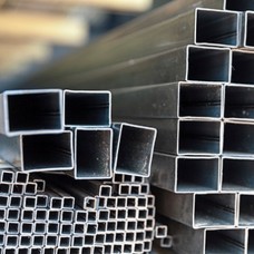 Труба нержавеющая квадратная бесшовная х/д 02Х18Н11 10х10х1,2 мм ГОСТ 8639-82