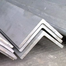 Уголок нержавеющий зеркальный равнополочный г/к AISI 304 10х10х2 мм